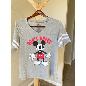 Women's Disney T-Shirt V-Neckline Size 1X